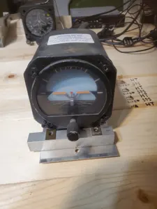 Cessna / RC Allen P/N C661001-0503 Horizon Gyro Indicator